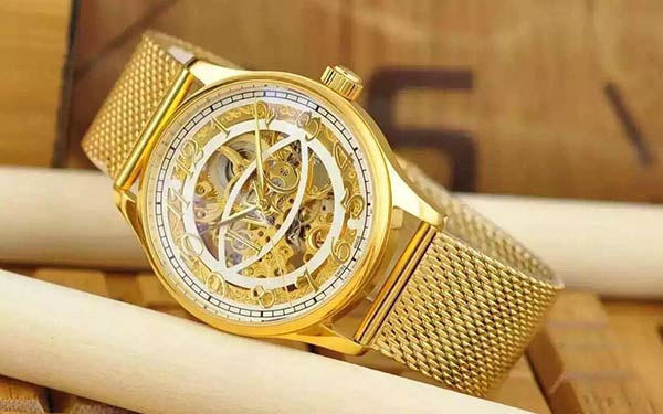 百达翡丽表蒙有划痕解决方法集锦（图）